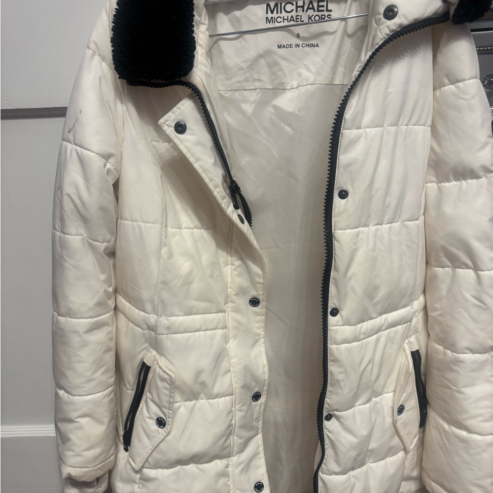 Michael Kors Cream Quilted Jacket with Black Trim